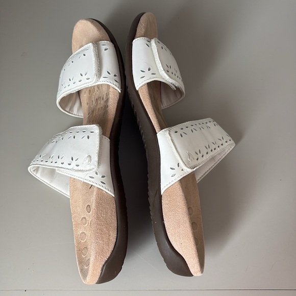 Vionic Women's Randi Sandal Size 9 - Picture 6 of 7